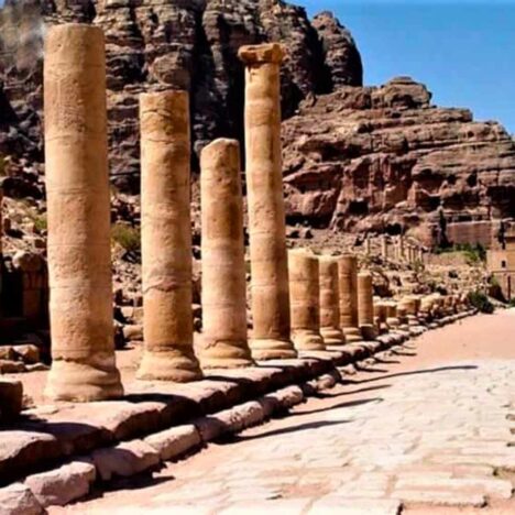 Il Qasr al Bint a Petra