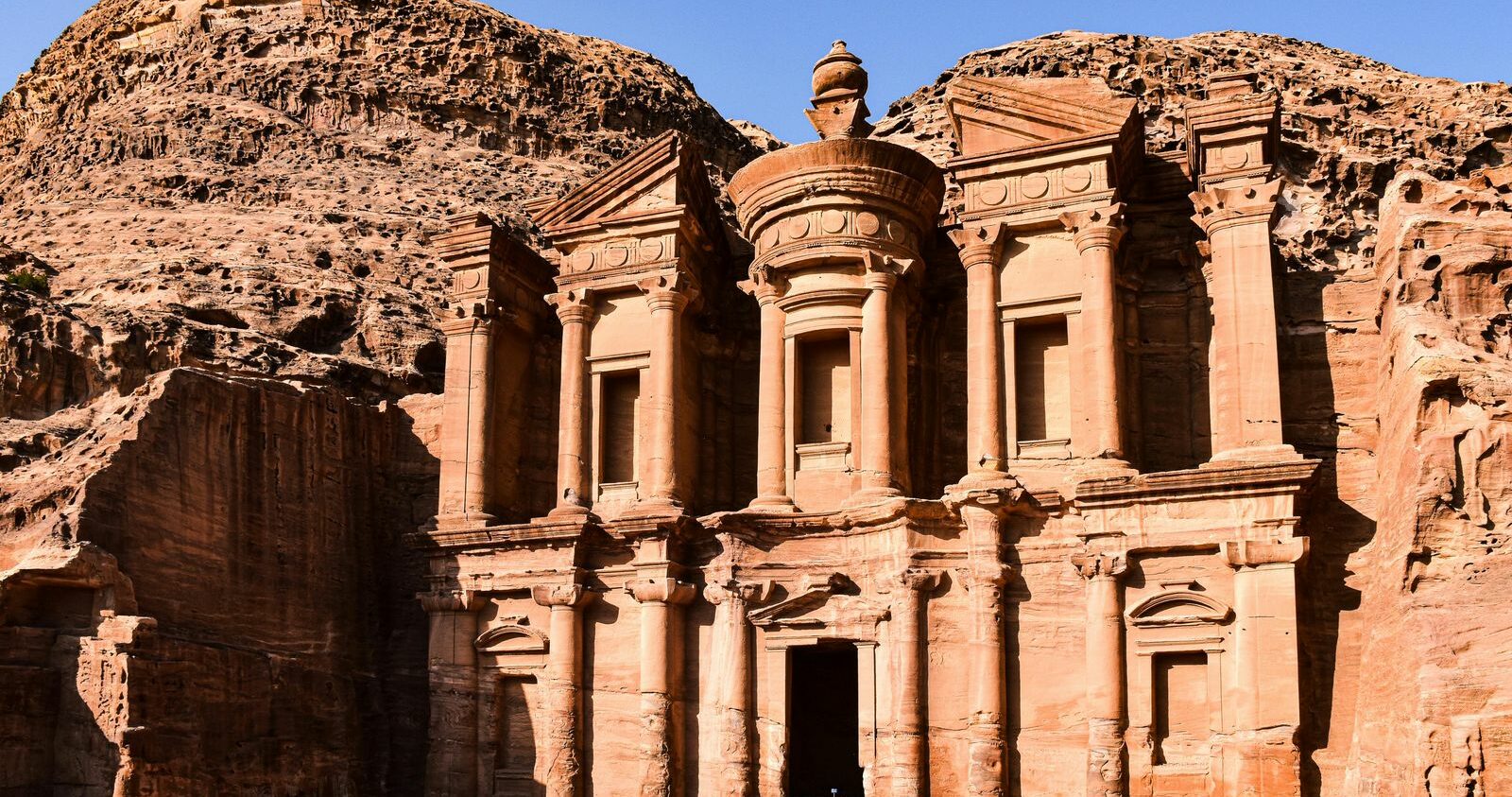  
 Alla
 Scoperta
 di
 Petra  